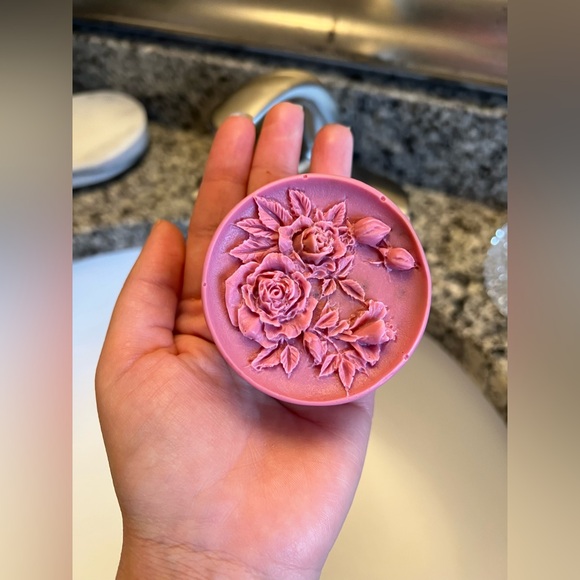 Flower Soap Bar - Picture 4 of 7